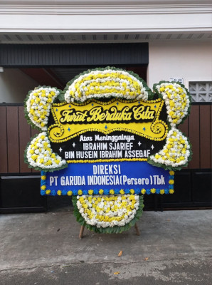 Papan Bunga Duka di Tobimeita